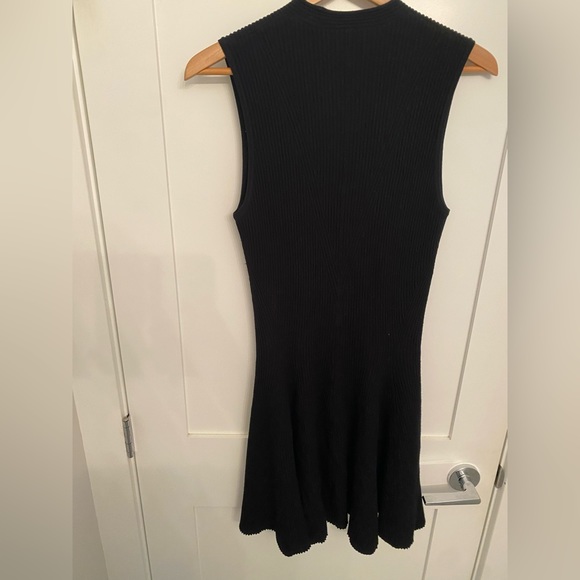 Club Monaco Dress - sweetheart neckline - Picture 4 of 7